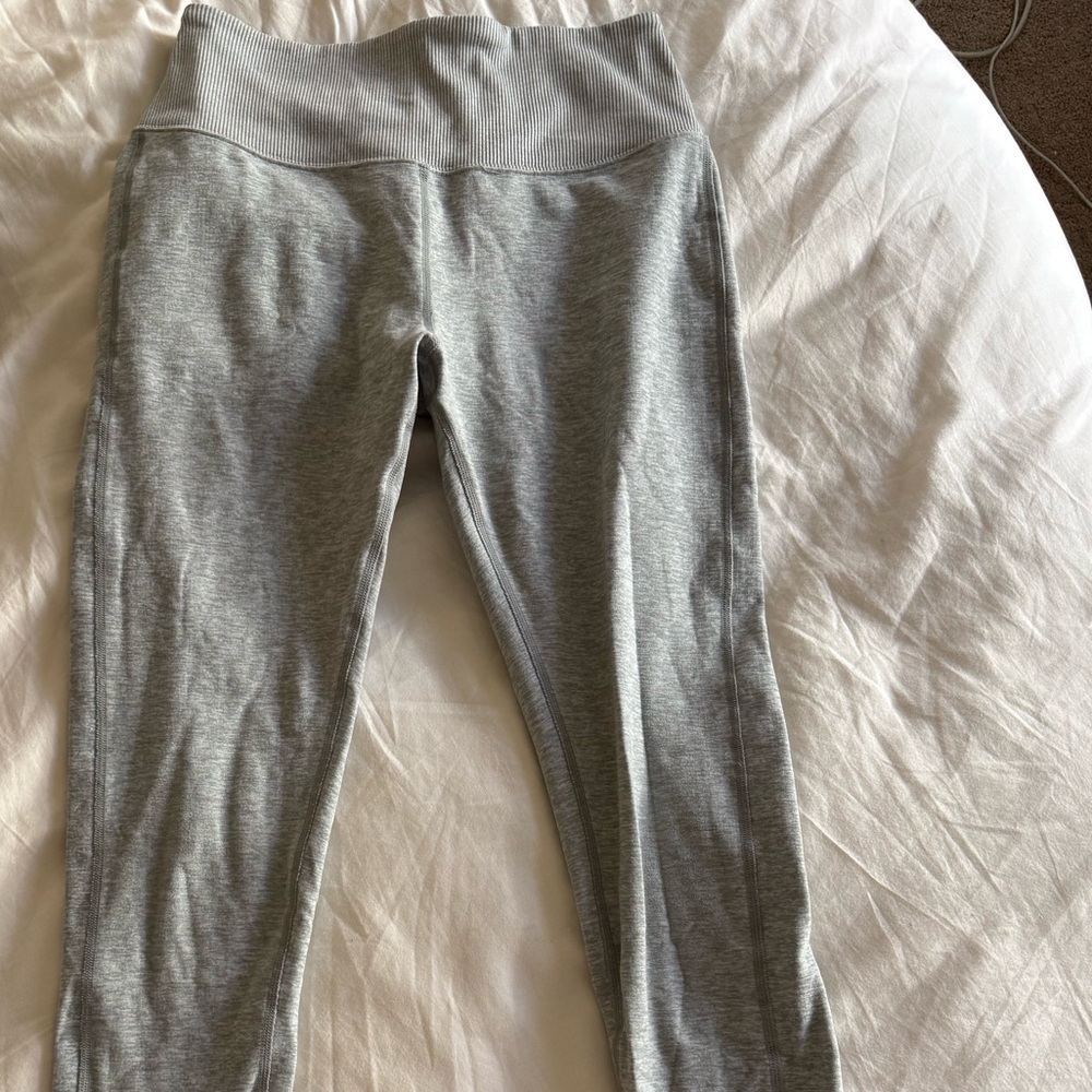 Alo Goddess leggings
